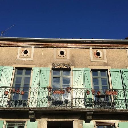 Appartement De 75 M2 Dans Maison Familiale Saint-Antonin-Noble-Val Bagian luar foto